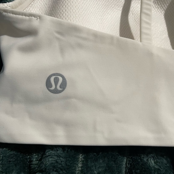 Lululemon Like a Cloud Ribbed Bra ✨ - Picture 7 of 8